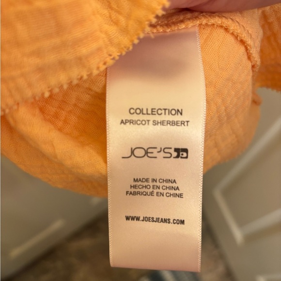 JOE'S JEANS Gauze Flutter Sleeve Top Apricot NEW - Picture 7 of 11
